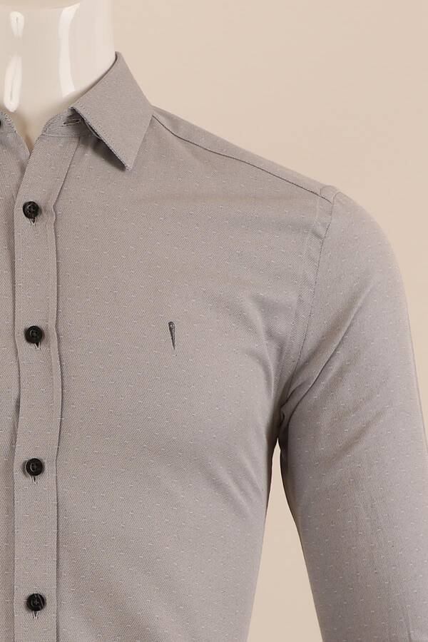 Uzun Kol Slim Fit Desenli Gömlek